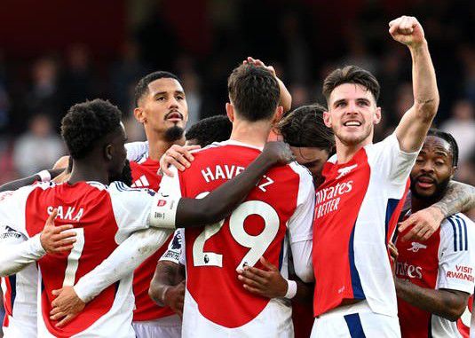 Leandro Trossard score brace vs Leicester City