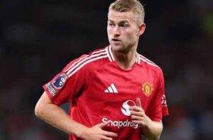 Mattijs de Ligt Manchester United form