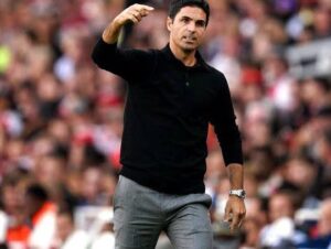 Mikel Arteta sign new contract