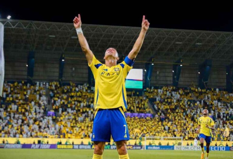 Cristiano Ronaldo dedicates goal for his late dad