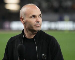 Real Madrid pay tribute to Andres Iniesta